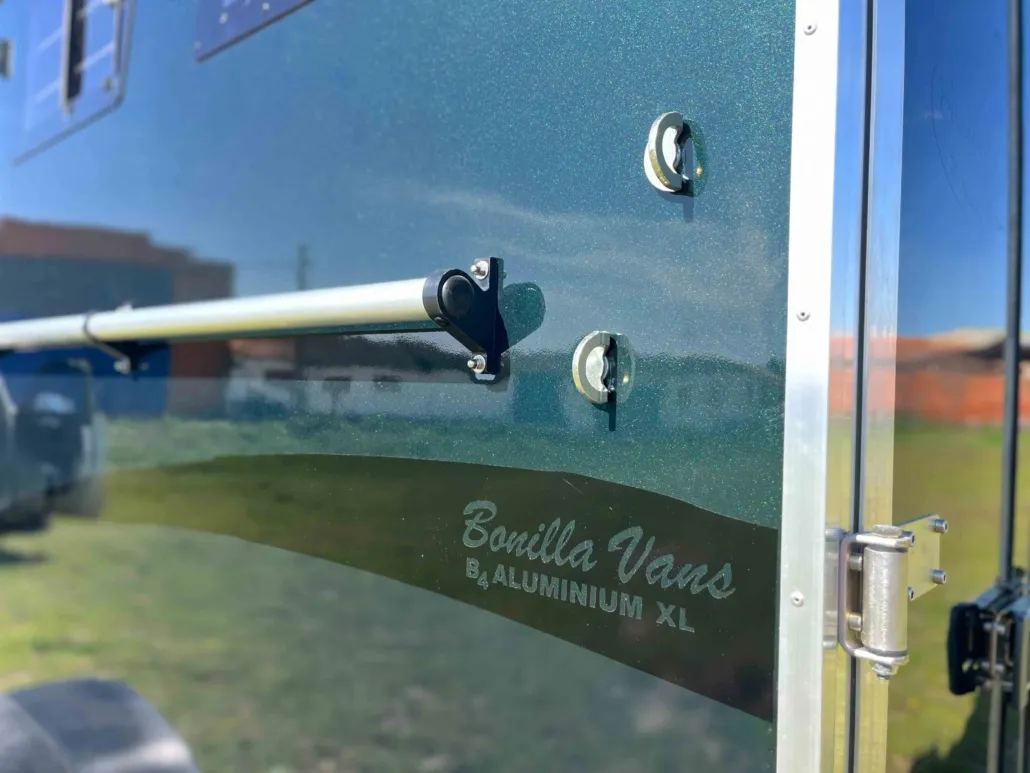 image00005opt-1030x773